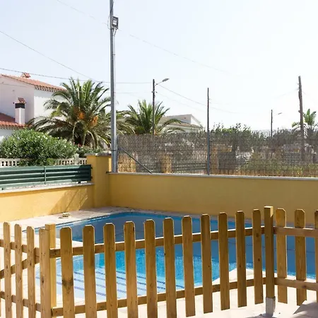 بيت للعطل Innouthome Tord لاميتّيا ذي مار